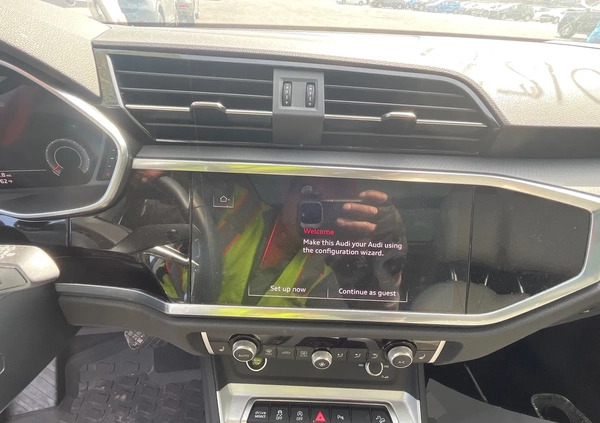 Audi Q3 cena 90000 przebieg: 28000, rok produkcji 2022 z Puławy małe 191